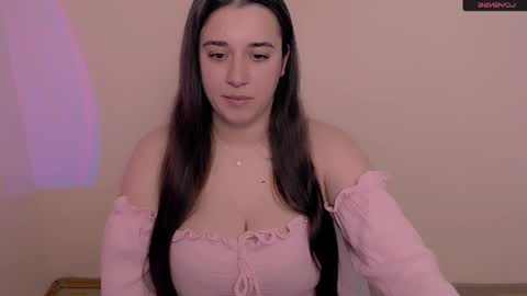 Snapshot of alinaasti_ chatting on March 2026 07:31:01 AM Alina online show from March 2026 07:31:01 AM