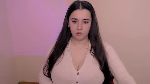 Snapshot of alinaasti_ chatting on April 2026 07:17:02 AM Alina online show from April 2026 07:17:02 AM