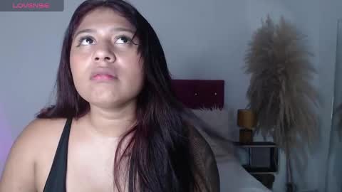 lili online show from January 2025 04:00:01 AM