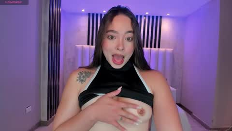 alinakravitz_ online show from February 2026 12:45:01 PM