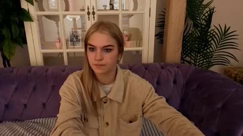 Alina online show from March 2026 12:28:01 PM