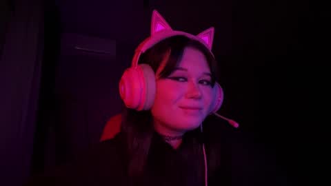 Alina online show from April 2026 05:09:02 PM