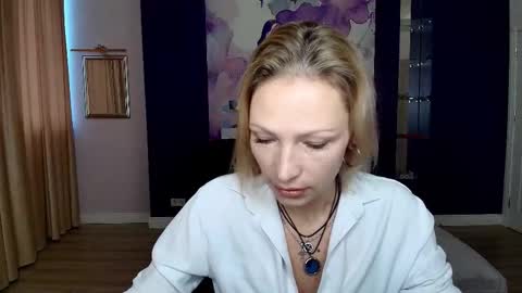 AlinaMoor online show from October 2025 05:52:01 AM