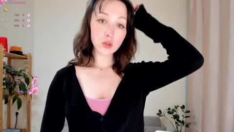 Snapshot of aline_dreamy chatting on May 2026 06:24:01 PM Alya PVT open online show from May 2026 06:24:01 PM
