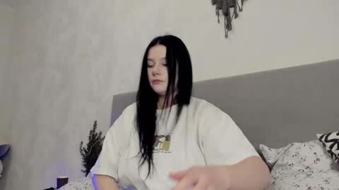 Snapshot of alinegreeeen chatting on January 2026 10:18:01 AM Aline Greeeen online show from January 2026 10:18:01 AM