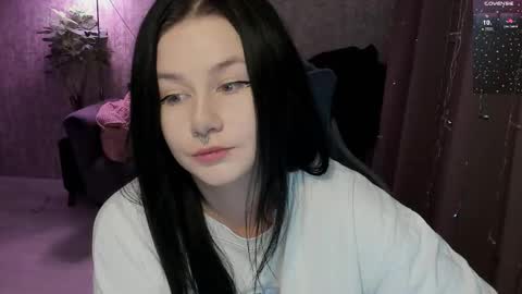 Snapshot of alinegreeeen chatting on February 2026 02:37:02 AM Aline Greeeen online show from February 2026 02:37:02 AM