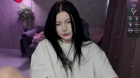 Snapshot of alinegreeeen chatting on February 2026 05:59:01 AM Aline Greeeen online show from February 2026 05:59:01 AM