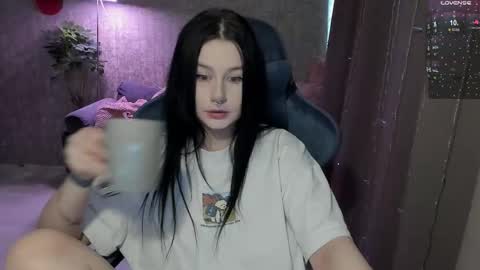 Snapshot of alinegreeeen chatting on March 2026 08:54:02 AM Aline Greeeen online show from March 2026 08:54:02 AM