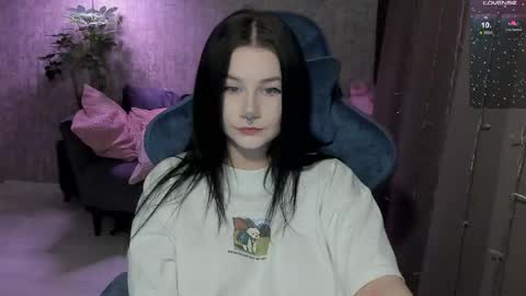 Snapshot of alinegreeeen chatting on April 2026 09:49:01 AM Aline Greeeen online show from April 2026 09:49:01 AM