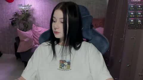 Snapshot of alinegreeeen chatting on April 2026 06:50:02 AM Aline Greeeen online show from April 2026 06:50:02 AM