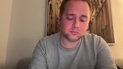 Snapshot of alinick0125 chatting on January 2025 07:04:01 PM Nick online show from January 2025 07:04:01 PM