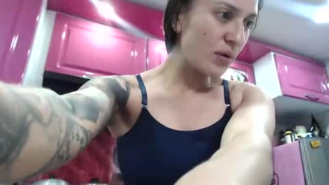 alipetite online show from January 2025 11:00:01 PM