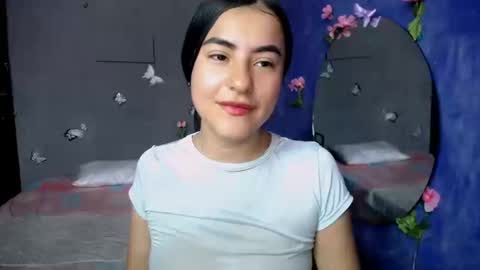 Snapshot of alis_jones__ chatting on September 2025 04:20:02 PM Alis jines online show from September 2025 04:20:02 PM
