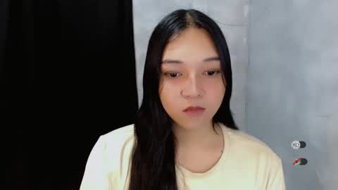 Shanti xhey online show from November 2025 04:09:02 PM