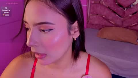 Snapshot of alisa_ousen chatting on July 2026 12:32:02 PM alisa ousen online show from July 2026 12:32:02 PM