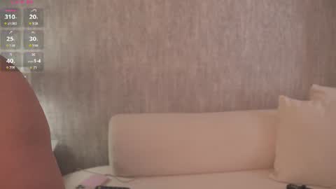 Snapshot of alisa_roldan chatting on July 2026 01:24:02 PM online show from July 2026 01:24:02 PM
