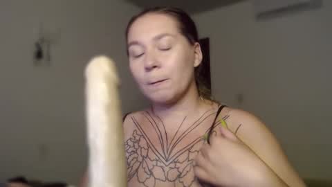 alisa_u online show from December 2025 12:07:02 AM