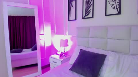     online show from February 2025 08:09:02 PM