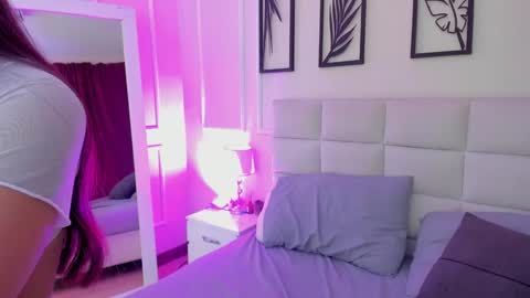     online show from March 2025 11:01:02 PM