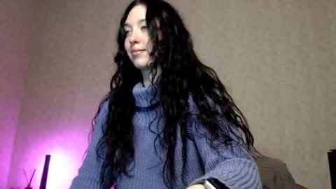 alisaadoll online show from October 2025 02:17:02 PM