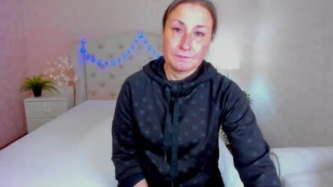 Alisa online show from January 2025 05:40:02 AM