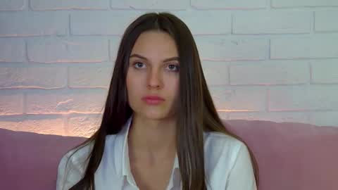 AlisaVersailles online show from September 2025 04:12:02 PM