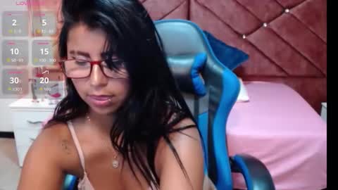 Snapshot of alisha_gamskar13 chatting on March 2026 02:33:01 PM alisha_gamskar13 online show from March 2026 02:33:01 PM