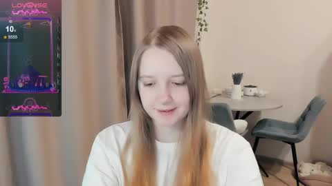 Alya online show from October 2025 08:39:01 PM