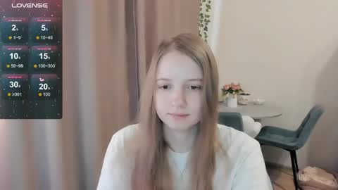 Snapshot of alisha_ley chatting on June 2026 12:17:01 PM Alya online show from June 2026 12:17:01 PM