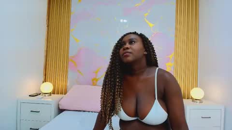 Snapshot of alishadixon chatting on October 2025 12:08:02 PM Alisha online show from October 2025 12:08:02 PM