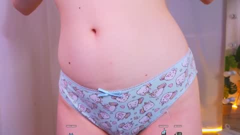 Snapshot of alisia_spinnet chatting on December 2024 11:23:02 AM Alisia online show from December 2024 11:23:02 AM