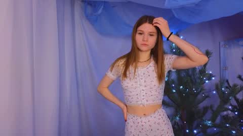 Snapshot of alisia_spinnet chatting on January 2025 12:38:02 PM Alisia online show from January 2025 12:38:02 PM