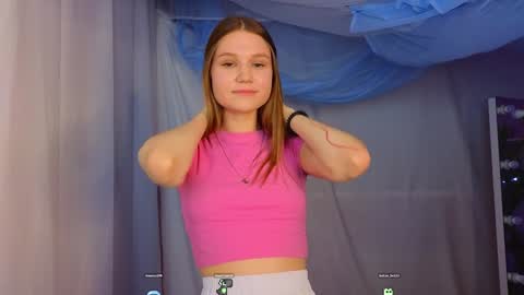 Snapshot of alisia_spinnet chatting on January 2025 07:31:02 AM Alisia online show from January 2025 07:31:02 AM