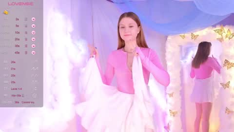 Snapshot of alisia_spinnet chatting on February 2025 07:29:02 AM Alisia online show from February 2025 07:29:02 AM