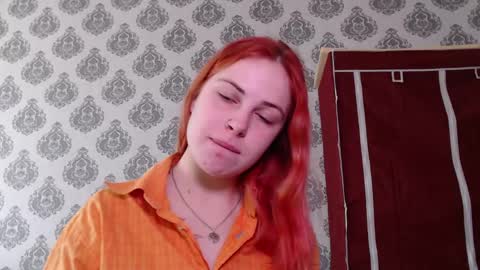 Snapshot of alismoona chatting on April 2026 07:42:02 AM Alisa online show from April 2026 07:42:02 AM