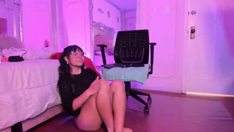 Alison Fishert online show from January 2025 06:04:01 PM