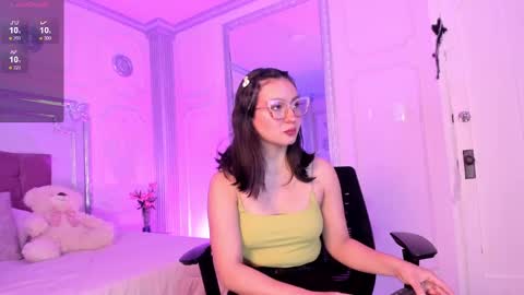 Alison Fishert online show from October 2025 01:03:02 PM