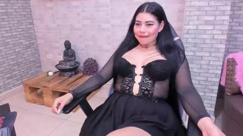 alisonn_doll online show from October 2025 01:56:02 PM