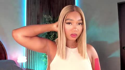 Alison Moon  online show from November 2025 12:11:01 AM