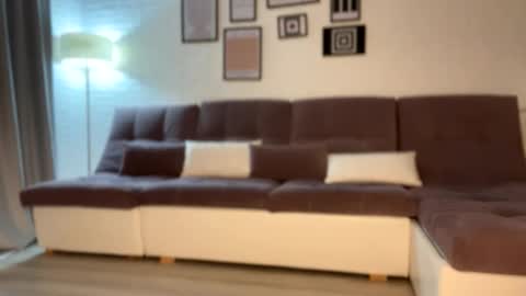 Alissa online show from November 2025 05:24:02 PM