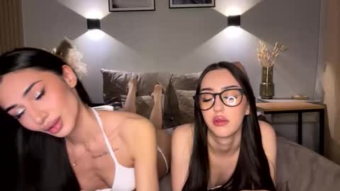 Alissa online show from January 2026 06:13:01 PM