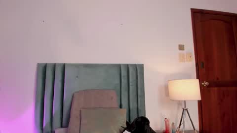 Snapshot of alissanix chatting on February 2025 11:57:02 PM AlissaNix online show from February 2025 11:57:02 PM