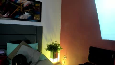 Snapshot of alissanix chatting on October 2025 06:29:01 PM AlissaNix online show from October 2025 06:29:01 PM