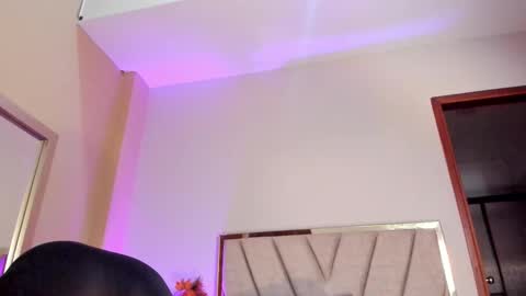 Snapshot of alissanix chatting on November 2025 12:45:02 AM AlissaNix online show from November 2025 12:45:02 AM