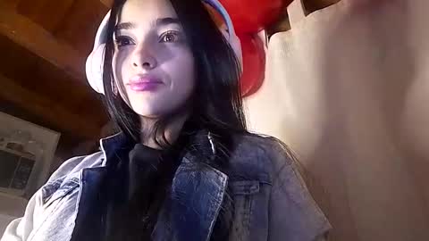 Alisson369  online show from February 2025 09:38:01 AM