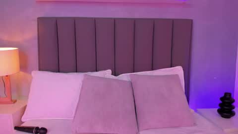 alisson_81 online show from December 2025 02:31:02 AM