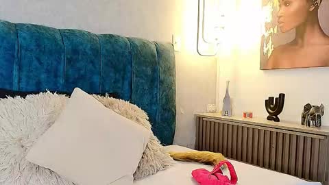 alisson_fox69 online show from November 2025 12:10:01 AM