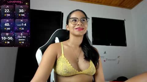 Snapshot of alisson_hoffman05 chatting on December 2024 11:10:02 PM Alisson hoffman05 online show from December 2024 11:10:02 PM