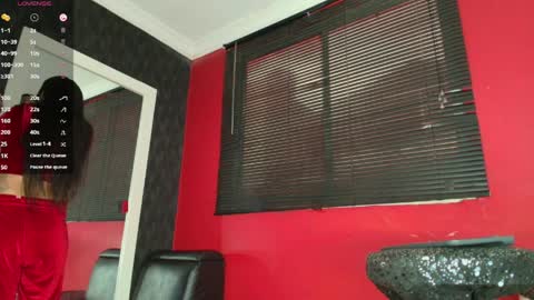 Alison Steeler online show from April 2026 08:20:02 PM