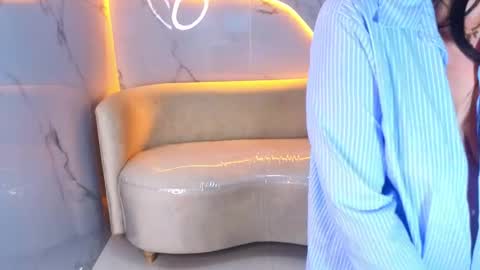 Snapshot of alisson_tx_ chatting on April 2026 01:42:02 AM alisson_tx_ online show from April 2026 01:42:02 AM